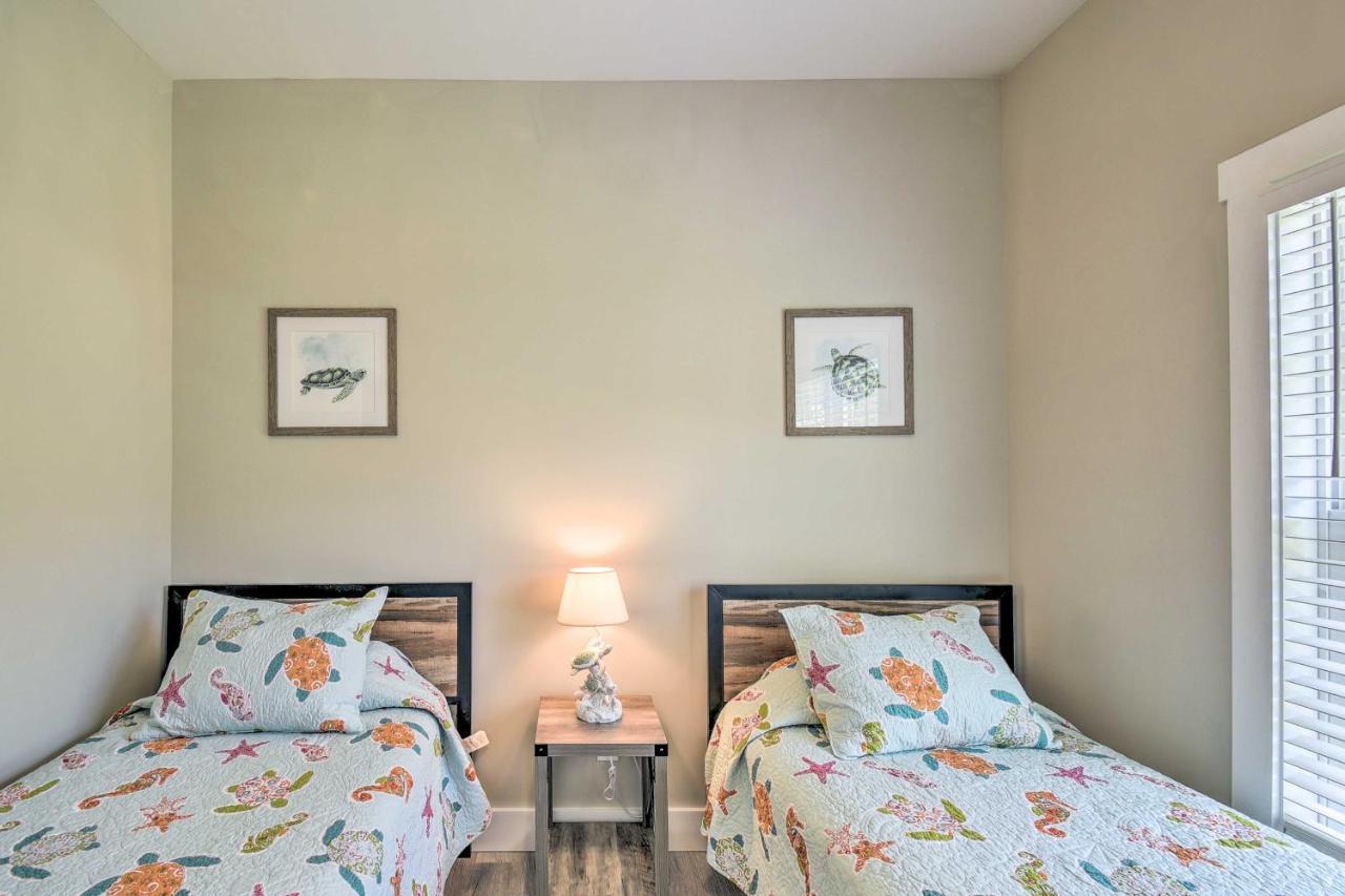 Ocean Isle Beach Home With Shared Lanai And Grill المظهر الخارجي الصورة